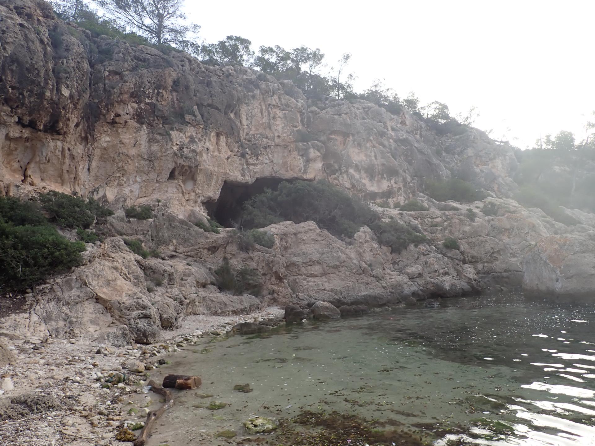 Cova de Cala Figuera