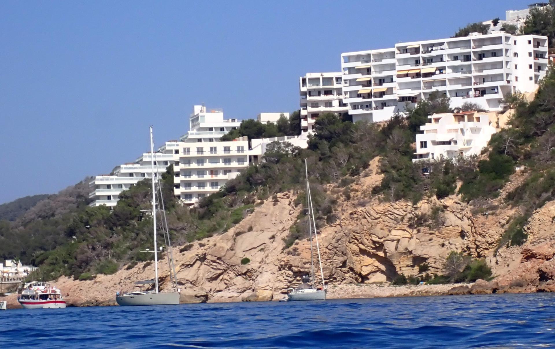 Cal&oacute; de Cala Llonga -