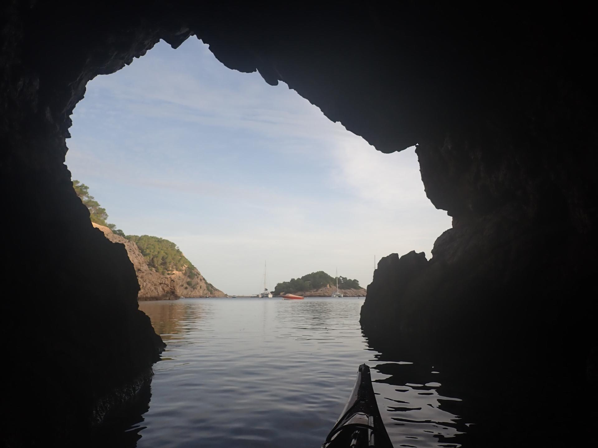 Cova de Cal&oacute; de Multons