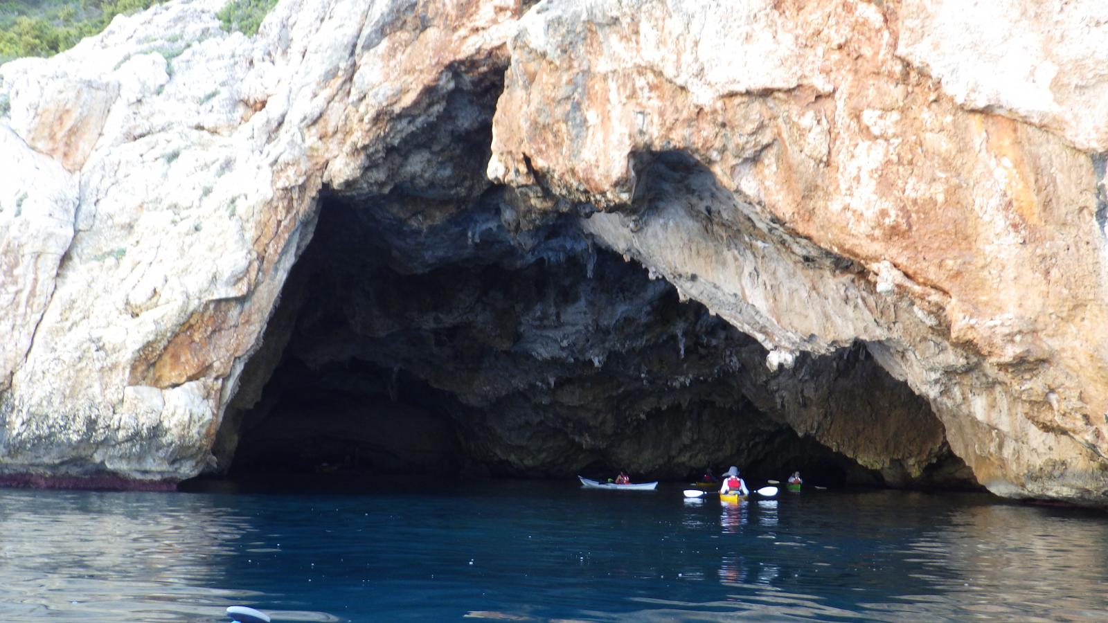 Cova del Llop Mar&iacute;