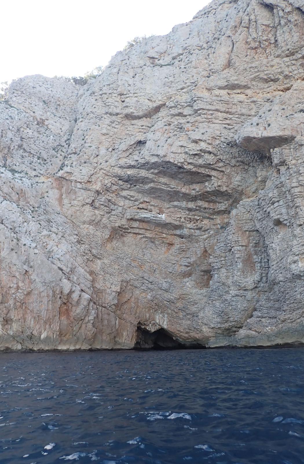 Cova de les Vetes, 15m