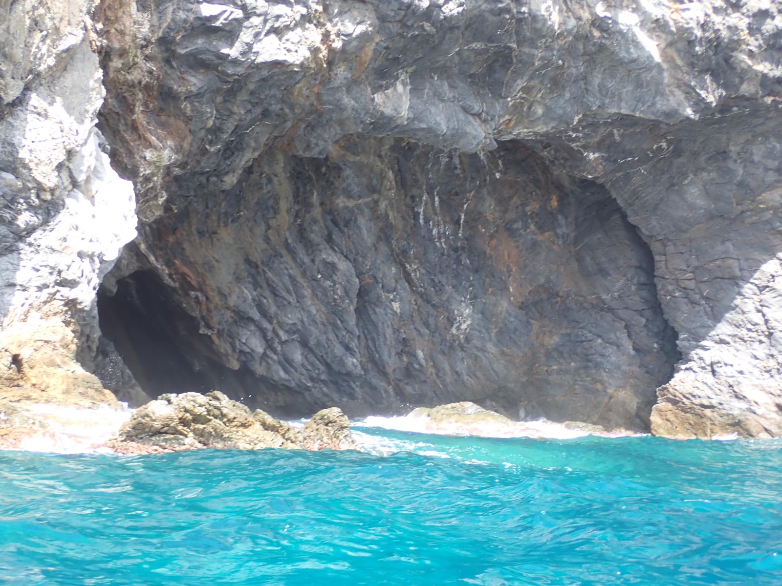 Cova del Peregr&iacute; i de sa Figuera