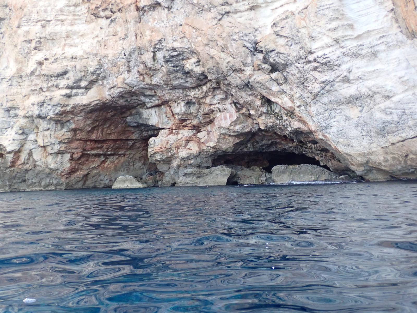 Cova de Sant Lloren&ccedil;