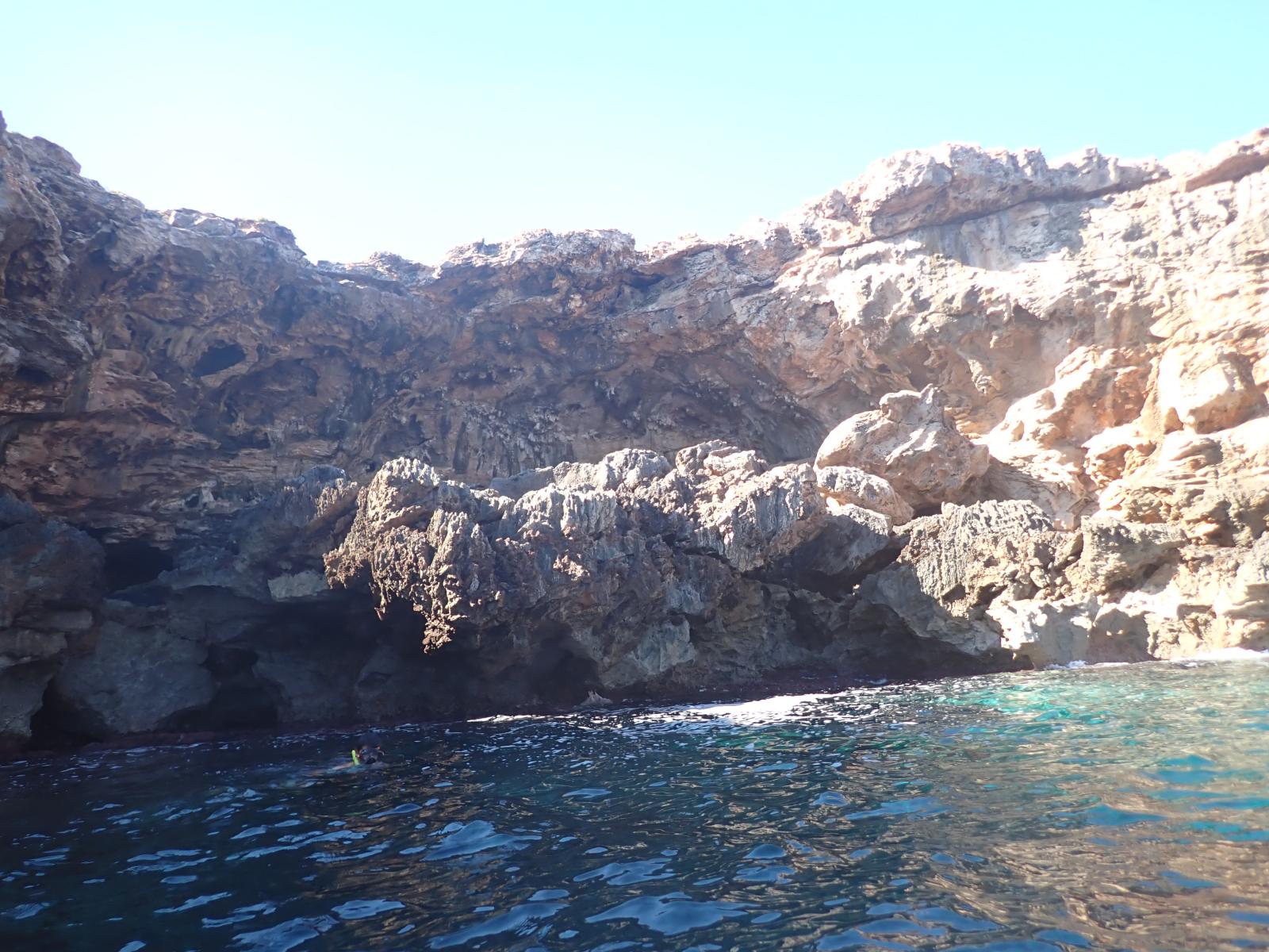 Cova de Cala des Morts