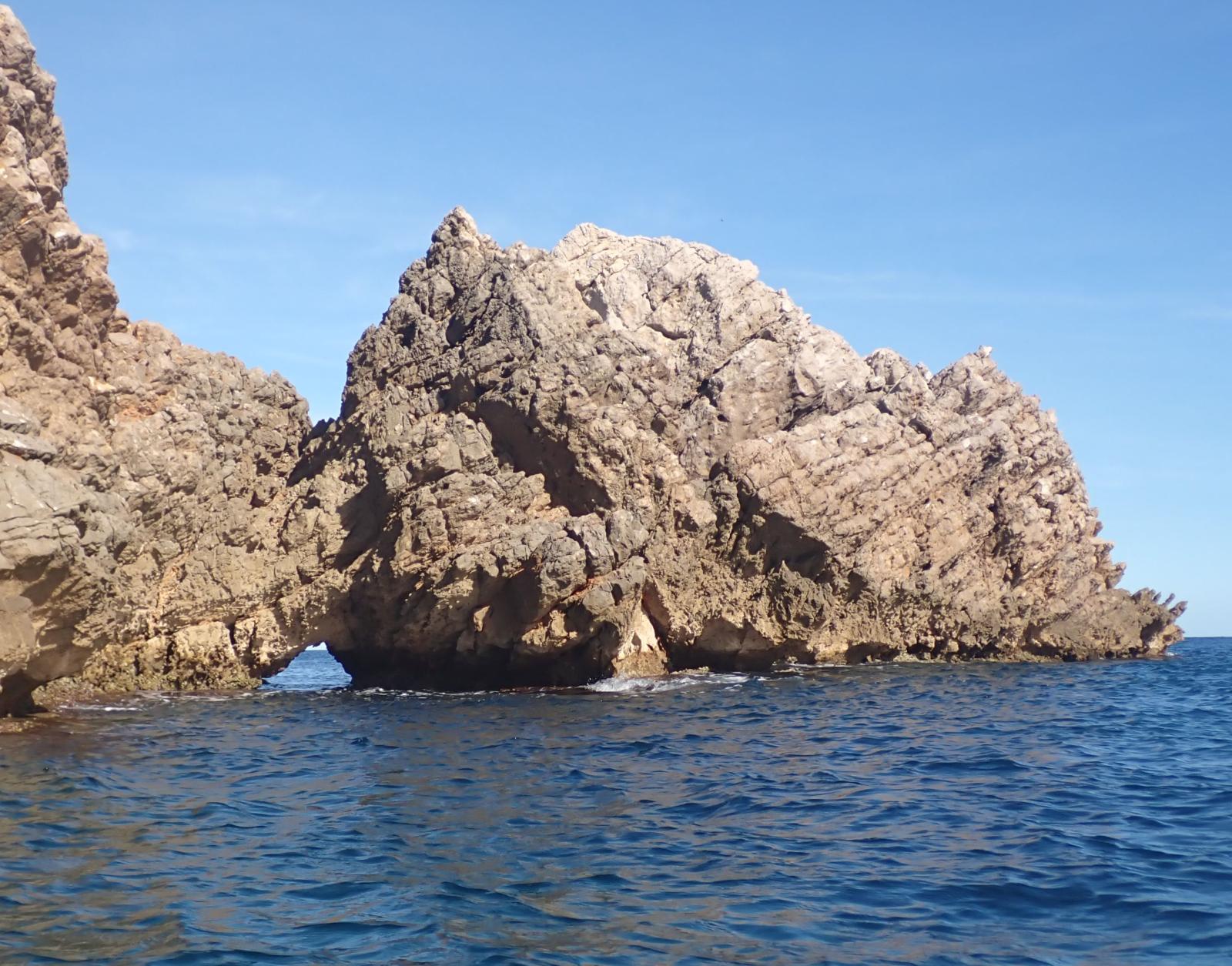 Pont natural de l'Illot de Cala Ferriol