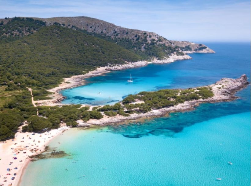 Cala Molt&oacute; (Cala Agulla)