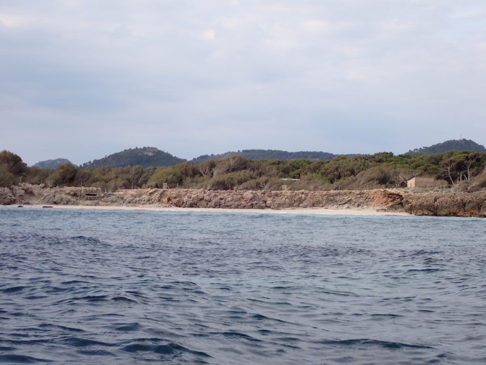Cala Molt&oacute; (Cala Agulla)