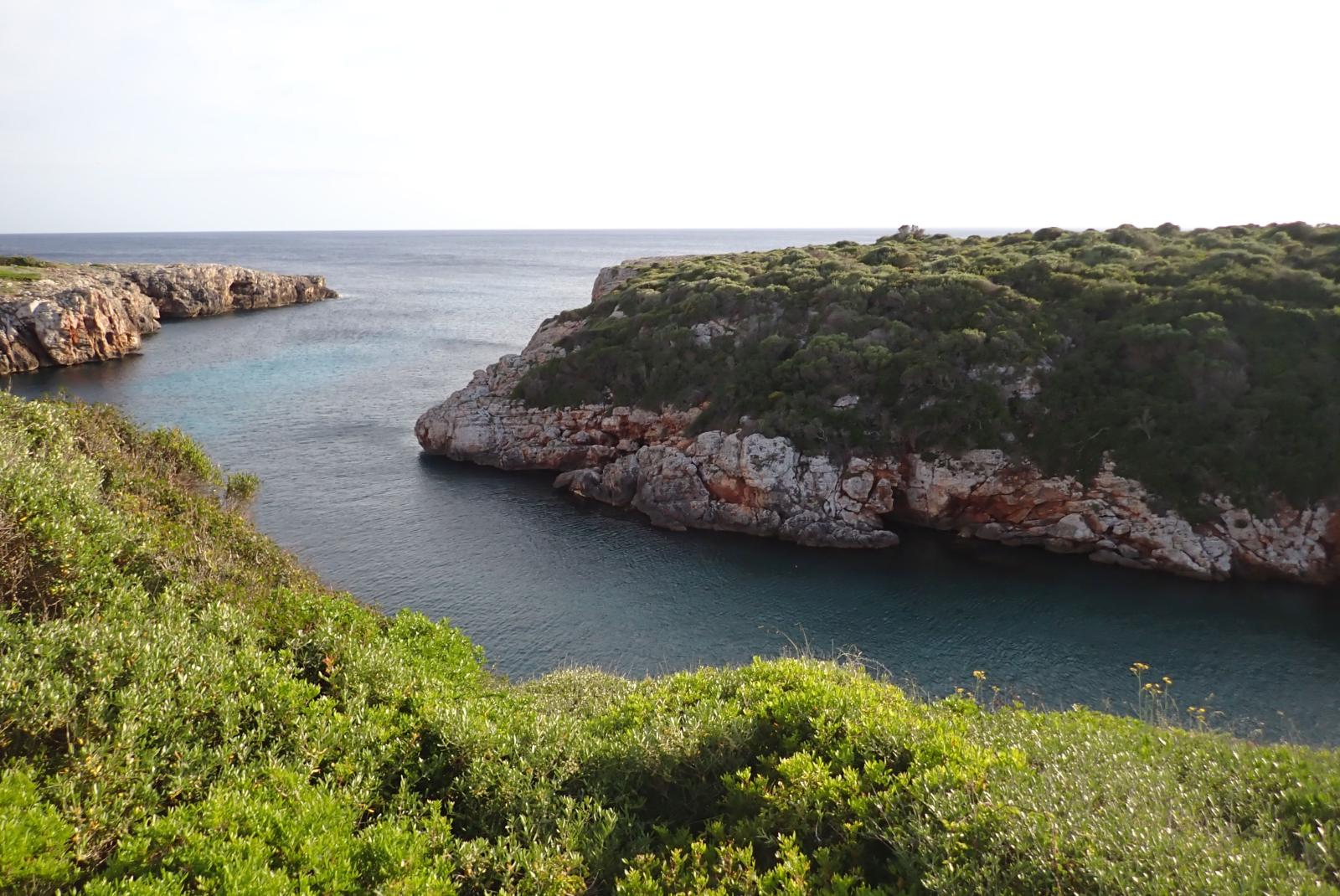 Cala de Biniparratx ***