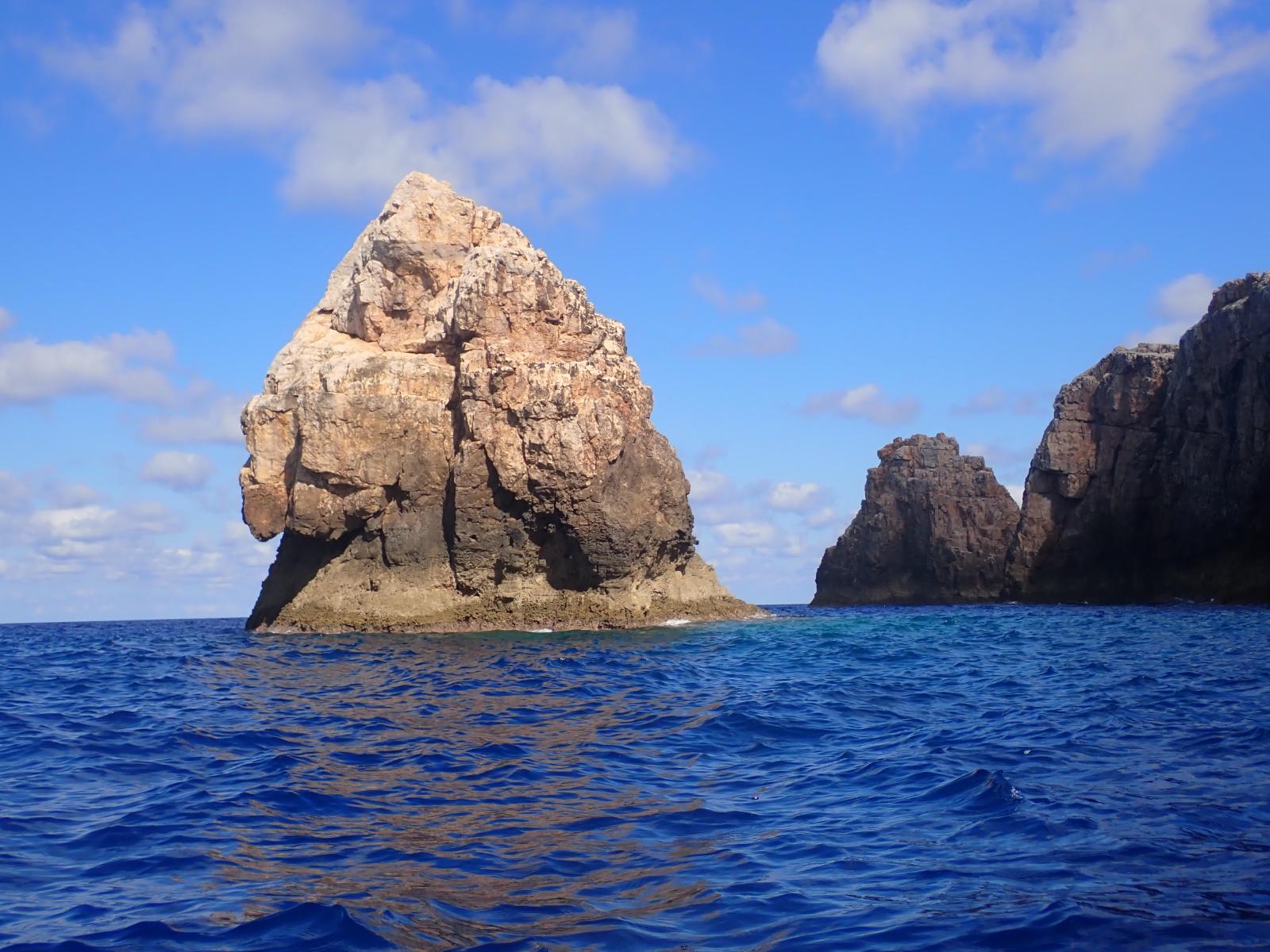 Escull de Cala es Pous